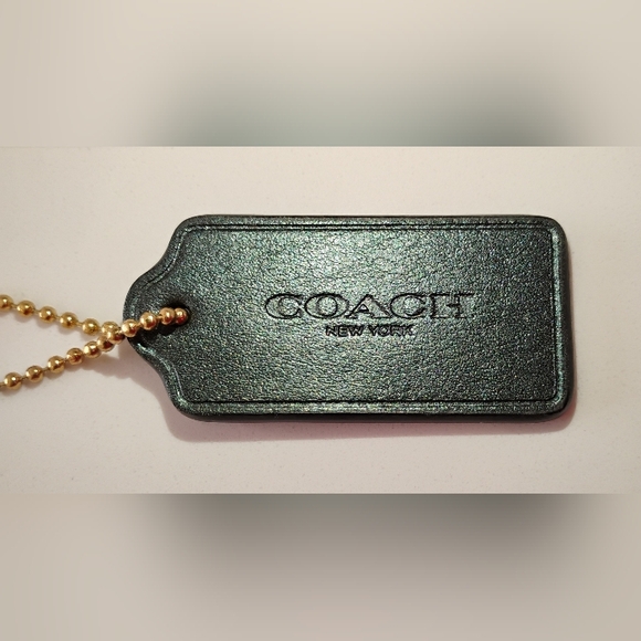 EUC Coach Leather Hangtag - Metallic Green With GHW - Picture 1 of 5